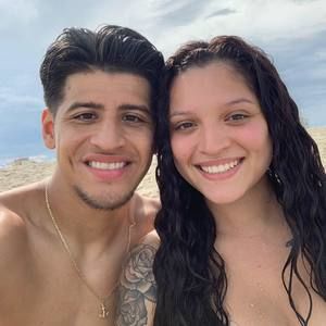 Meet your Posher, Desiree